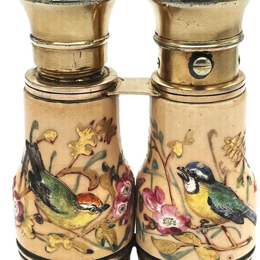 Double ended scent & salt bottle fashioned as opera glasses