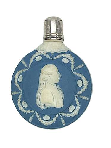 Wedgwood jasperware scent bottle