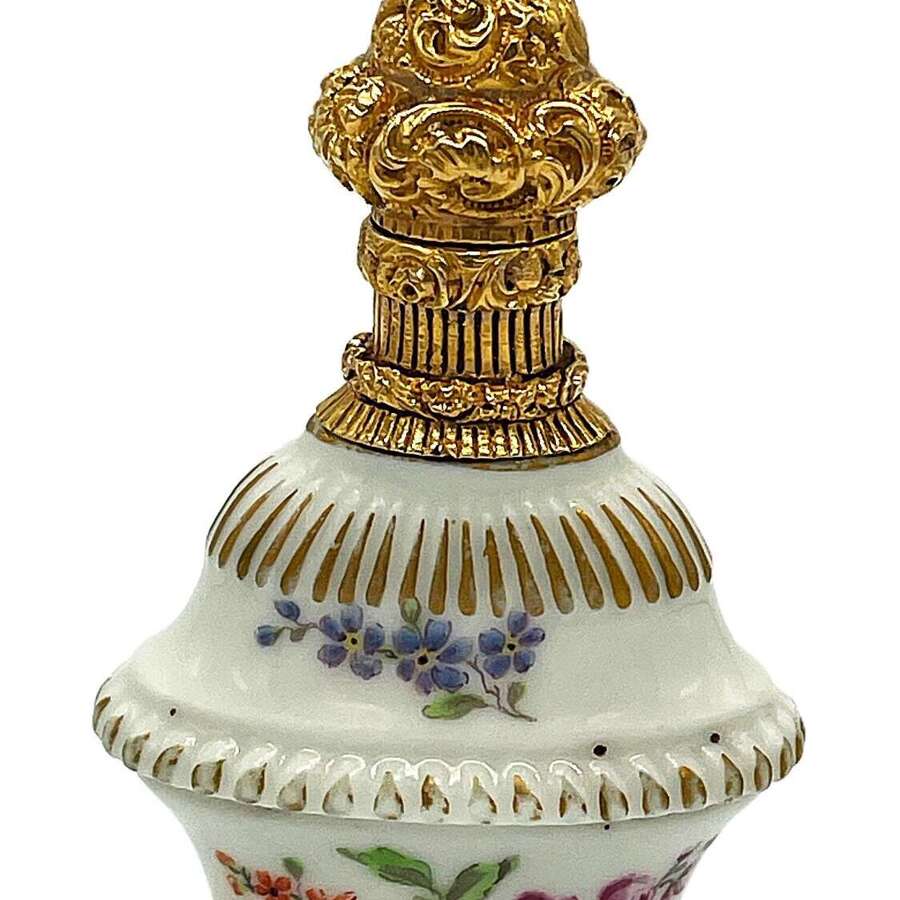 Chelsea scent with gold mount