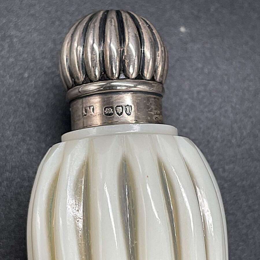 Cameo glass scent bottle