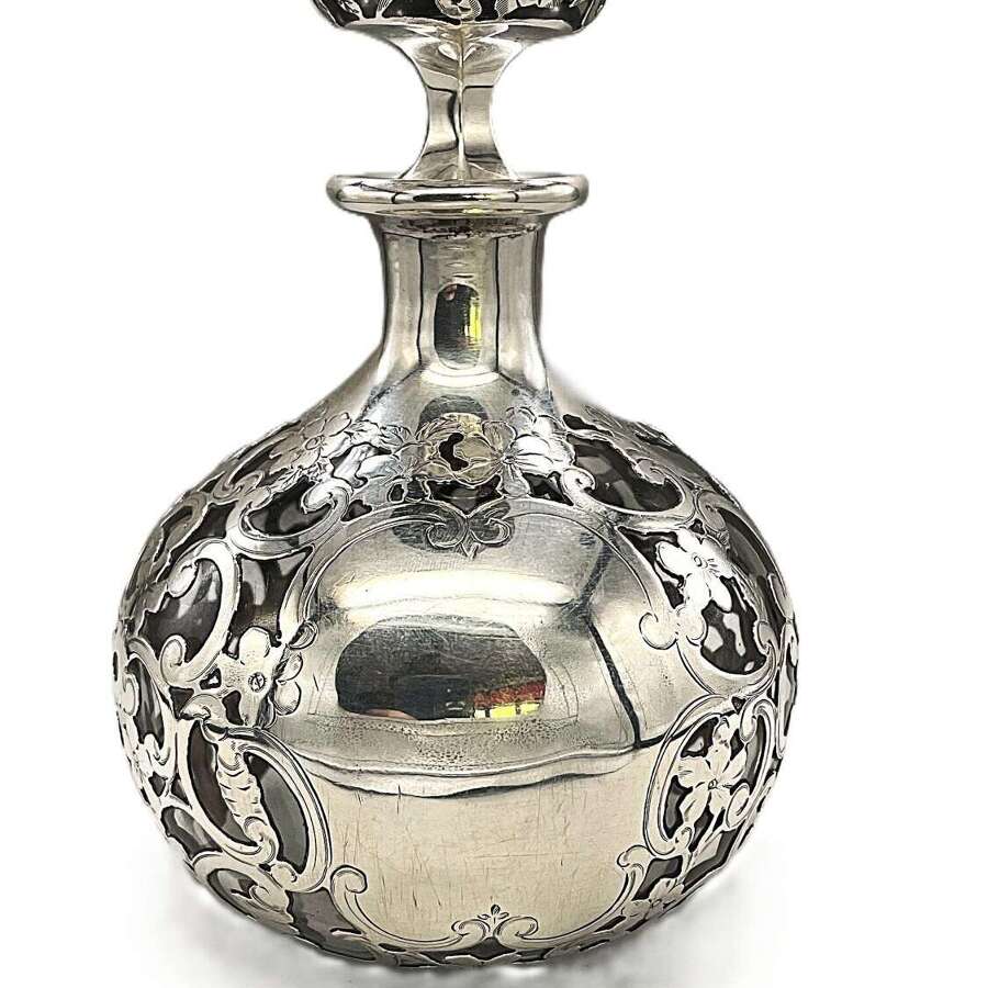 Clear glass silver overlay scent bottle